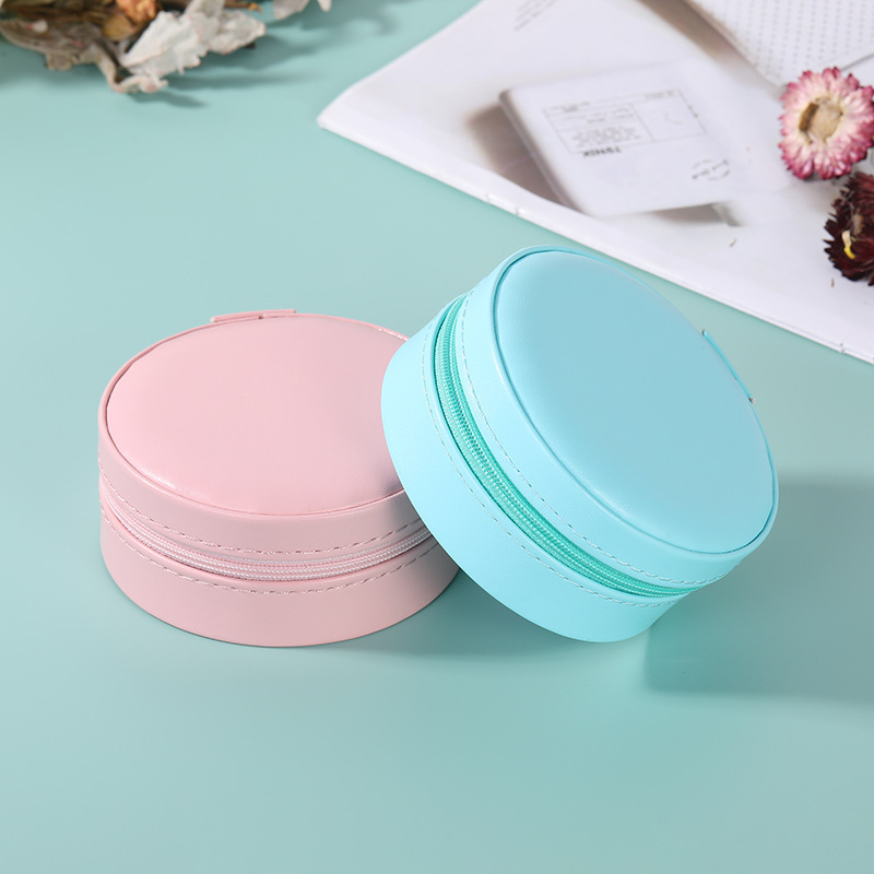 Portable Jewelry Box: Travel-Friendly Organizer Portable Jewelry Box: Travel-Friendly Organizer